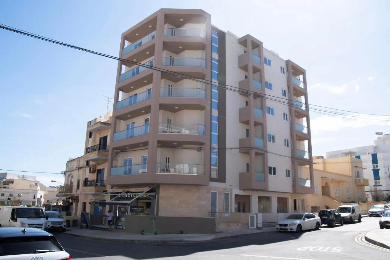Graziosa Penthouse Apartment Marsaskala