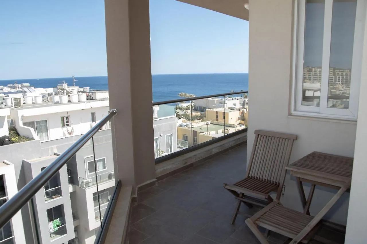 Graziosa Penthouse Apartment Marsaskala